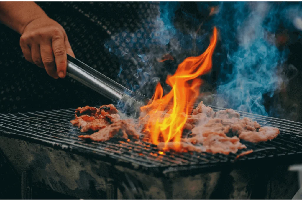 Vrei să faci cele mai gustoase grătare? Află ACUM de ce ai nevoie pentru preparate de excepție!