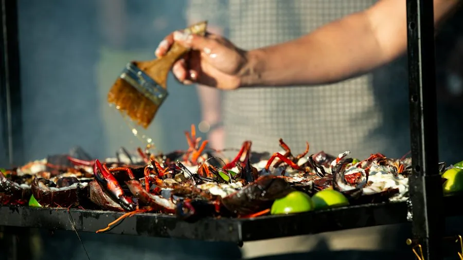 Photo grilling sauce pairing mistakes