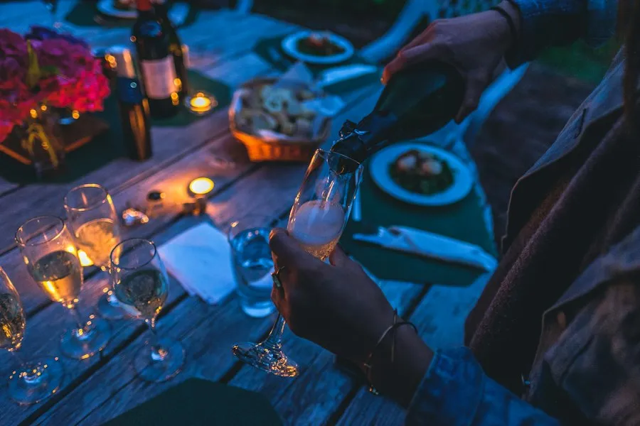 Photo outdoor party mistakes